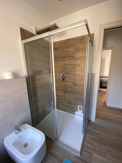 Apartament Casa Mirta Mandello del Lario Zewnętrze zdjęcie