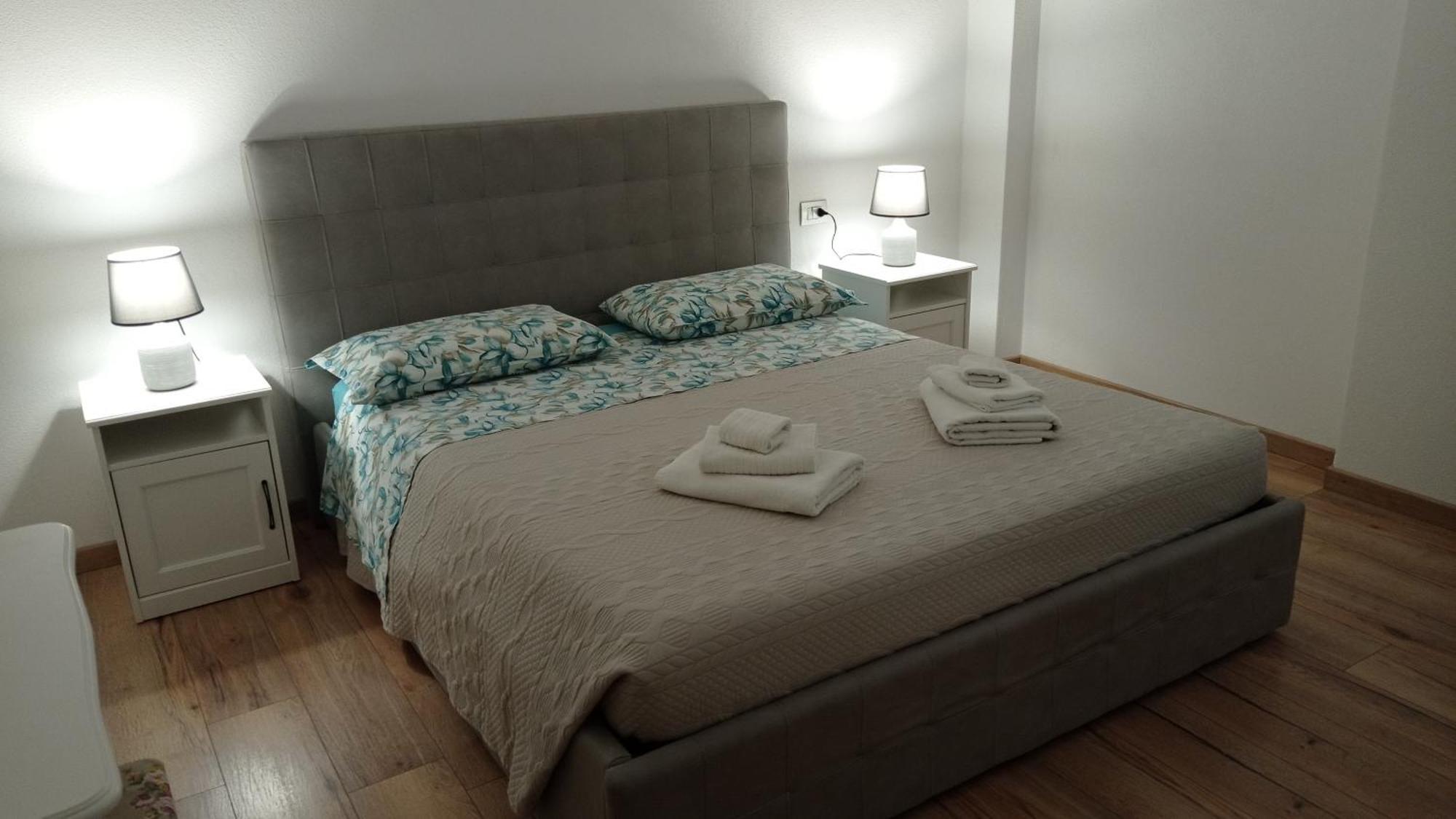 Apartament Casa Mirta Mandello del Lario Zewnętrze zdjęcie